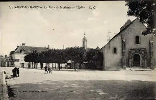 Ak Saint Mammès Seine et Marne, La Place de la Mairie et l'Église