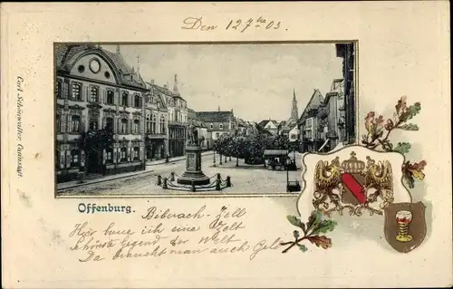 Präge Wappen Ak Offenburg in Baden Schwarzwald, Marktplatz mit Denkmal