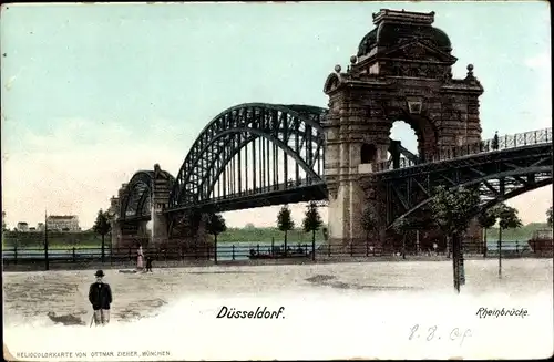 Ak Düsseldorf, Rheinbrücke, Promenade, Spaziergänger