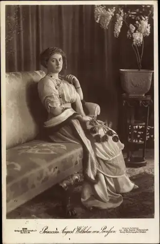 Ak Prinzessin Alexandra Viktoria von Schleswig-Holstein-Sonderburg-Glücksburg