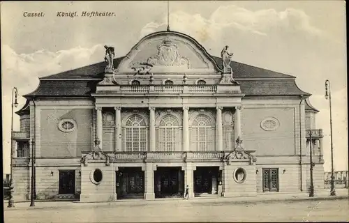 Ak Kassel in Hessen, Königliches Hoftheater, Frontansicht