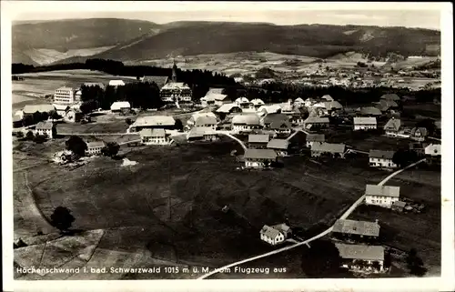 Ak Höchenschwand im Schwarzwald, Fliegeraufnahme, Panorama