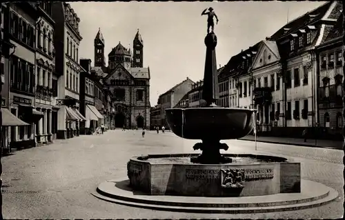 Ak Speyer am Rhein, Spire, La Place du Marche, Brunnen