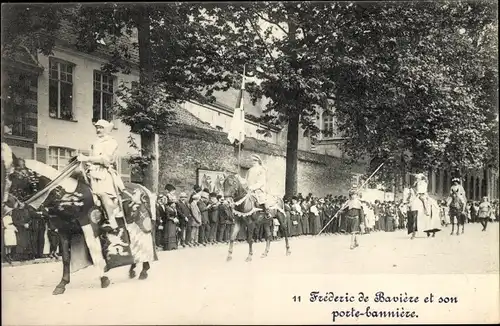 Ak Fest, Festzug, Verkleidete Menschen, Frederic de Baviere et son porte-banniere