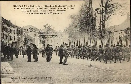 Ak Baccarat Meurthe et Moselle, Entree du 17. Bataillon de Chasseurs a pied