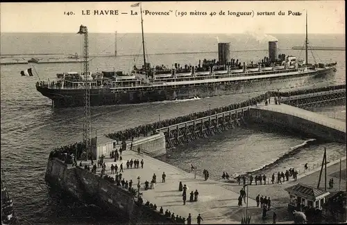 Ak Le Havre, Paquebot La Provence, CGT French Line, Sortant du Port, Dampfschiff, Zuschauer