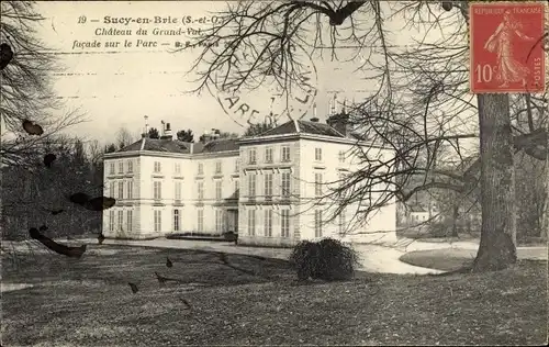 Ak Sucy en Brie Val de Marne, le Château