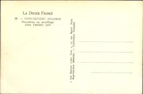 Ak Concarneau Finistère, Thonniers au mouillage dans l'arrière port