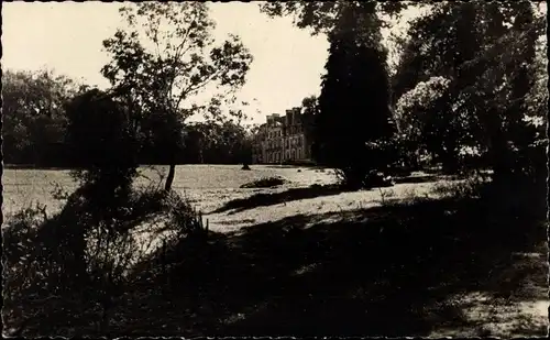 Ak Brétigny sur Orge Essonne, Pensionnat de Passy, le parc