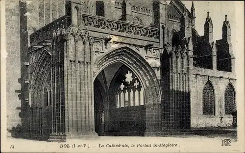 Ak Dol Ille et Vilaine, la Chathedrale, le Portail St. Magloire