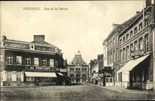 Ak Bon Secours Bonsecours Péruwelz Hennegau, Rue de la Station, Au Printemps, Café