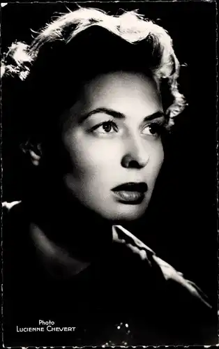 Ak  Schauspielerin Ingrid Bergman, Portrait