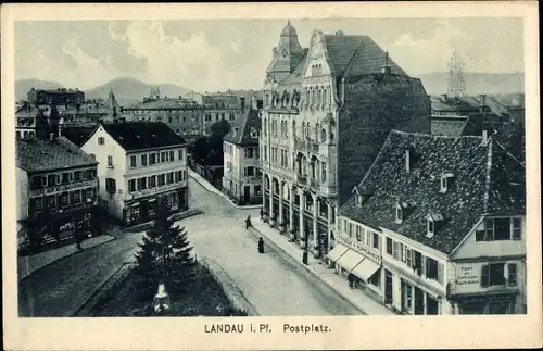 Ak Landau in der Pfalz, Postplatz aus der Vogelschau