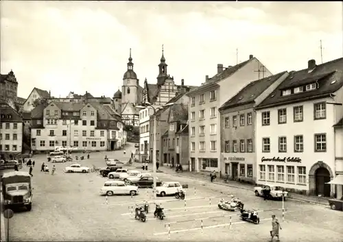 Ak Colditz in Sachsen, Marktplatz, Parkplatz, LKW, Straßenszene, Kirche