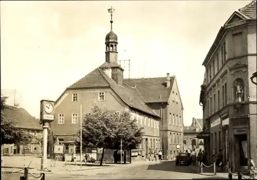 Ak Teuchern Kr. Höhenmölsen, Markt mit Rathaus