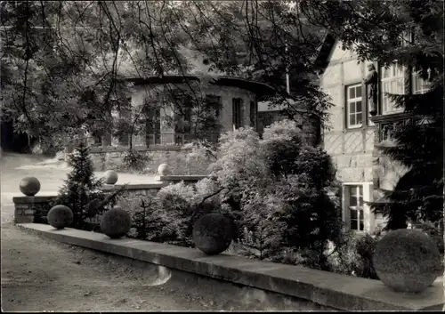 Ak Saalfeld an der Saale Thüringen, Quellenhaus und Brunnenhaus, Außenansicht