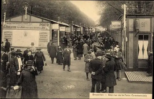 Ak Bruxelles Brüssel, Une rue de la Foire Commerciale