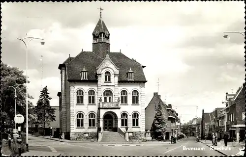 Ak Brunssum Limburg Niederlande, Raadhuis
