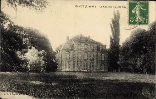 Ak Nandy Seine et Marne, Château, facade Sud