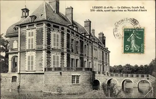 Ak Lesigny Seine et Marne, Le Chateau, facade sud,