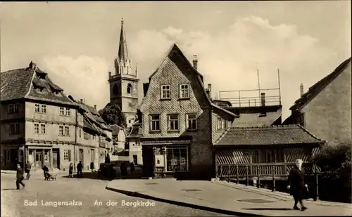 Ak Bad Langensalza in Thüringen, Straßenpartie an der Bergkirche, Photo Atelier Jadke