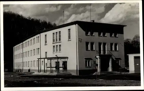 Foto Ak Netzschkau im Vogtland, Seitenansicht von Gebäude