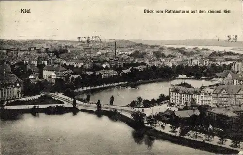 Ak Kiel Schleswig Holstein, Blick vom Rathausturm auf den kleinen Kiel