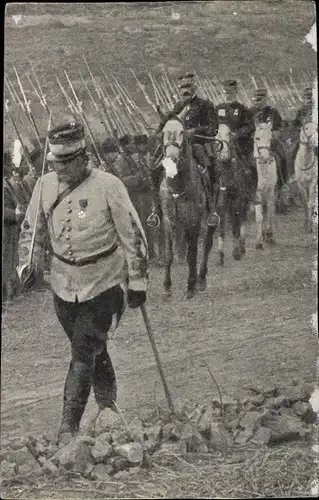 Ak Französische Generäle, Hubert Lyautey, Soldaten in Uniformen