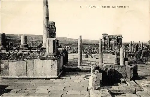 Ak Timgad Algerien, Tribunes aux Harangurs