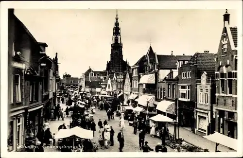 Ak Schagen Nordholland Niederlande, Gedemptegracht, Geschäfte, Passanten