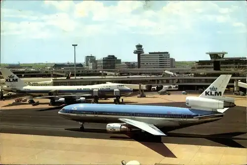 Ak Amsterdam Nordholland Niederlande, International Airport Schiphol, Flugzeug KLM