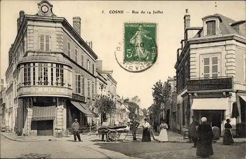 Ak Cosne Nièvre, Rue du 14 Juillet