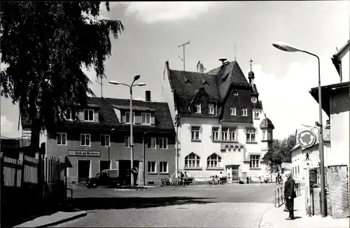 Foto Ak Bad Klosterlausnitz in Thüringen, Markt mit Rathaus