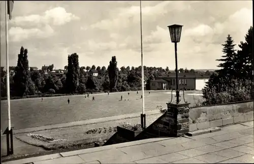 Ak Werdau in Sachsen, Sportplatz der Sportschule Kurt Schlosser