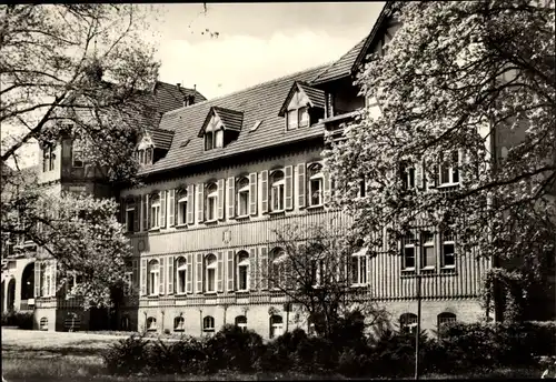 Ak Bad Belzig in Brandenburg, Sanatorium f. Herz Kreislauf Erkrankungen, Haupthaus, Seitenflügel
