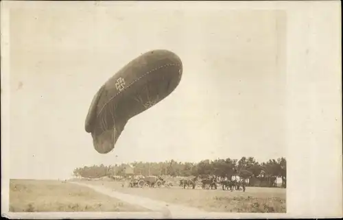 Foto Ak Deutscher Militärballon in der Luft, I WK