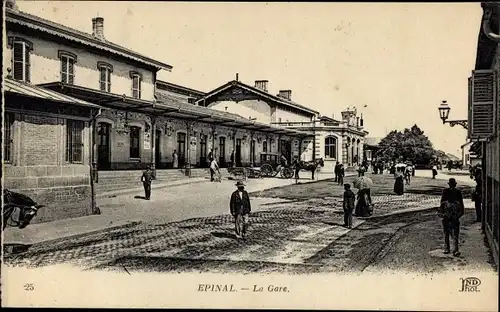 Ak Épinal Lothringen Vosges, La Gare, Bahnhof, Kutsche