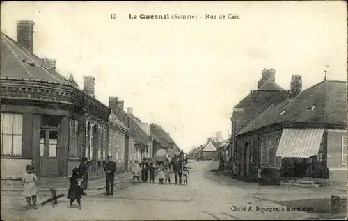 Ak Le Quesnel Somme, Rue de Caix