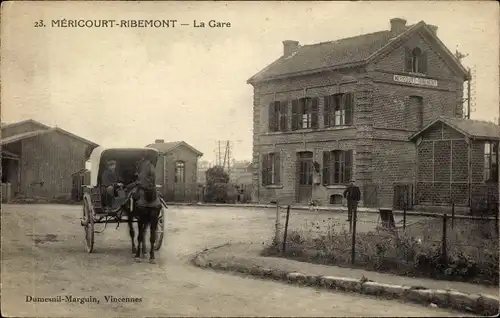 Ak Méricourt Ribemont Yvelines, La Gare, Kutsche