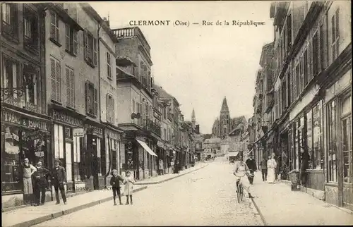 Ak Clermont Oise, Rue de la Republique, Geschäfte