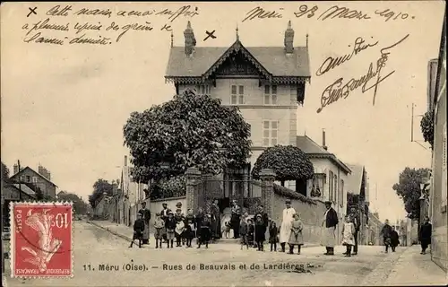 Ak Méru Oise, Rues de Beauvais et de Lardieres