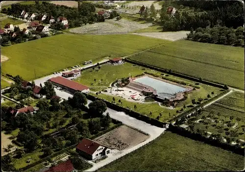 Ak Bad Essen in Niedersachsen, Fliegeraufnahme, Schwimmbad