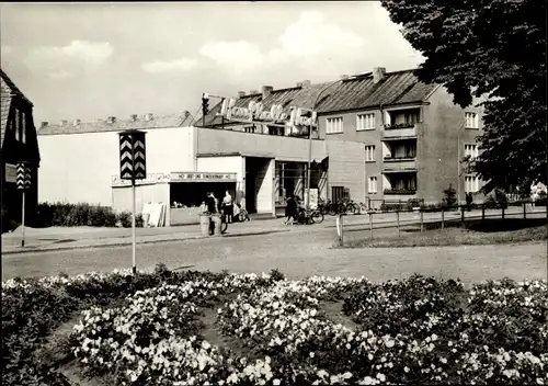 Ak Ludwigslust in Mecklenburg, Kaufhalle Nord, Straßenansicht