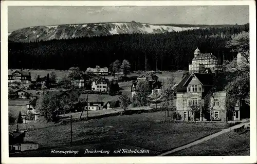 Ak Karpacz Górny Brückenberg Krummhübel Riesengebirge Schlesien, Panorama mit Teichrändern