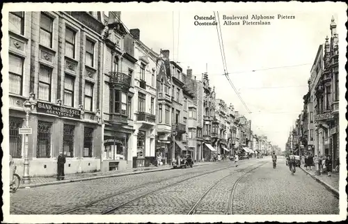 Ak Oostende Ostende Westflandern, Boulevard Alphonse Pieters, Bank van Brüssel