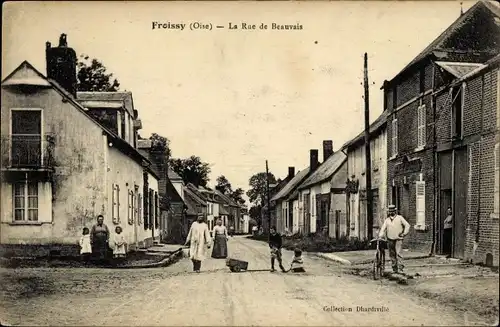 Ak Froissy Oise, La Rue de Beauvais