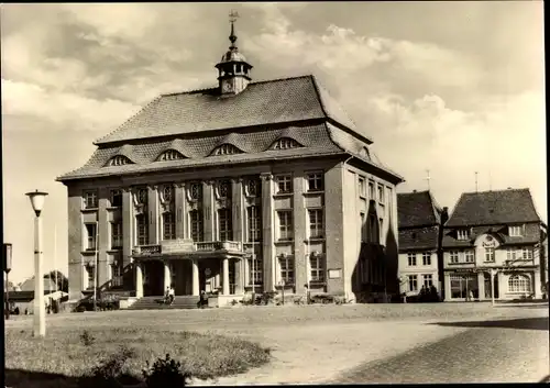 Ak Malchin in Mecklenburg, Rathaus