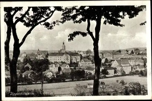 Ak Dippoldiswalde im Erzgebirge, Durchblick zum Ort