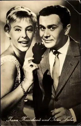 Ak Schauspielerin Irena Kacirkova, Ivan Falec, Die Probe geht weiter