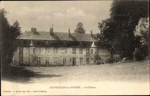 Ak Courcelles sur Viosne Val d'Oise, Le Chateau